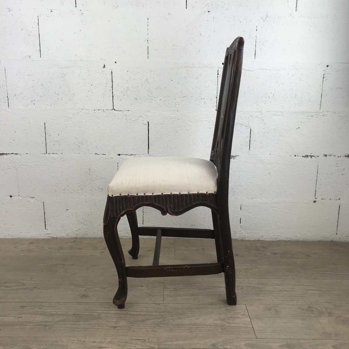 Chaise Haut Dossier En Bois Sculpté-photo-3