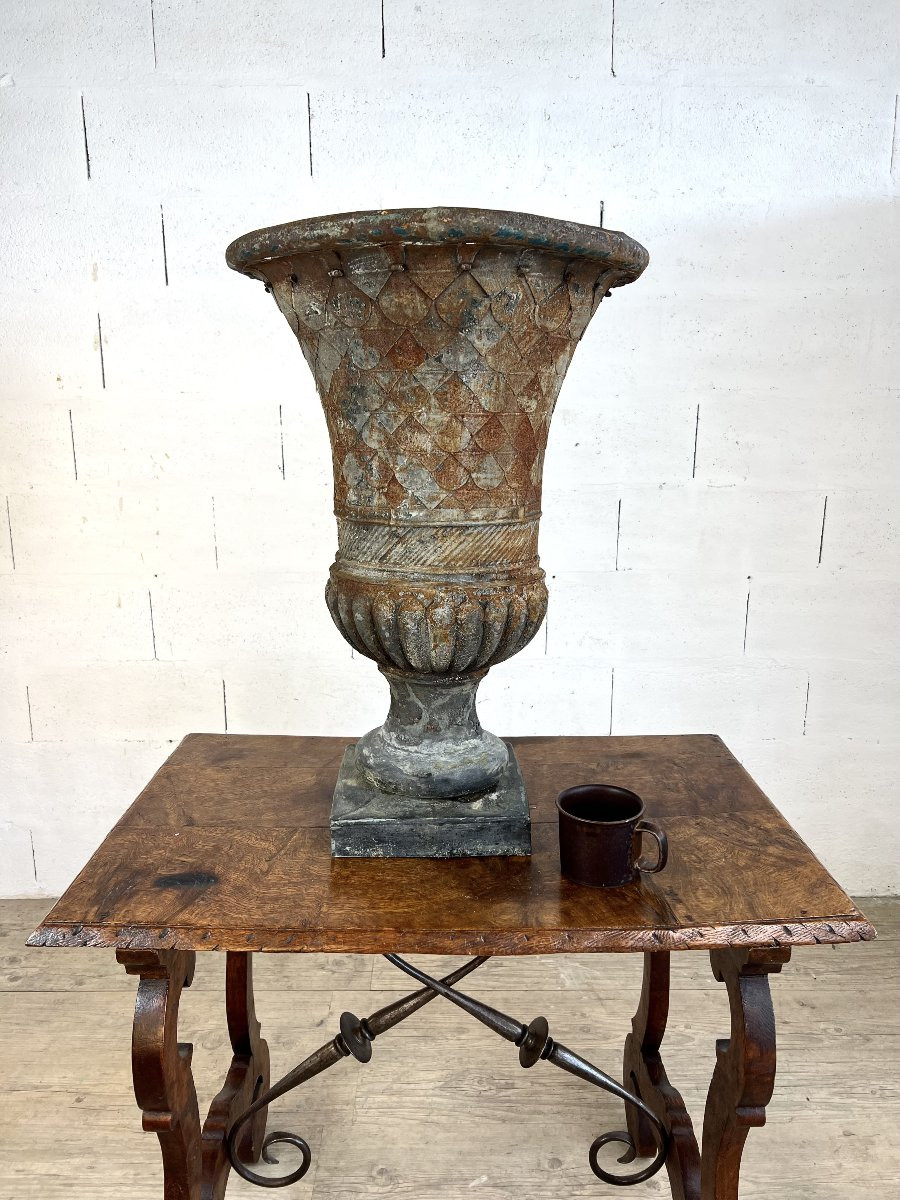 Vase ancien en tôle patinée de forme Médicis – XIXe siècle-photo-3