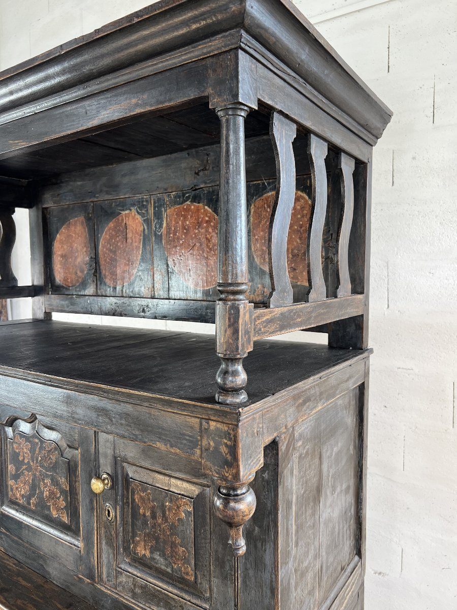 English Polychrome Oak Court Cupboard – Lancashire / Yorkshire, Circa 1600–1620-photo-3