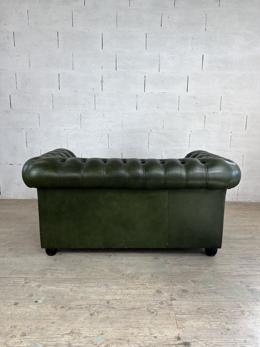 Canapé 2 places Chesterfield en cuir vert olive -photo-4