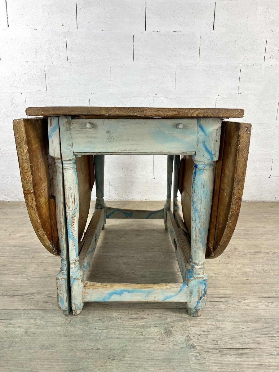Swedish Oval Gateleg Table In Painted Wood, Late 19th Century - Faux Marble Decor In Glacier Blue-photo-1