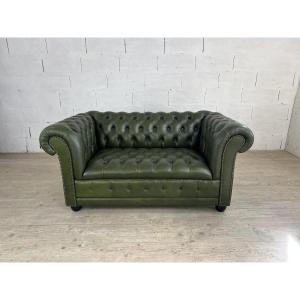 Canapé 2 places Chesterfield en cuir vert olive 