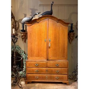 Large Double-bodied Dresser In Light Oak – Regional Work In The Louis XV Style, 19th Century
