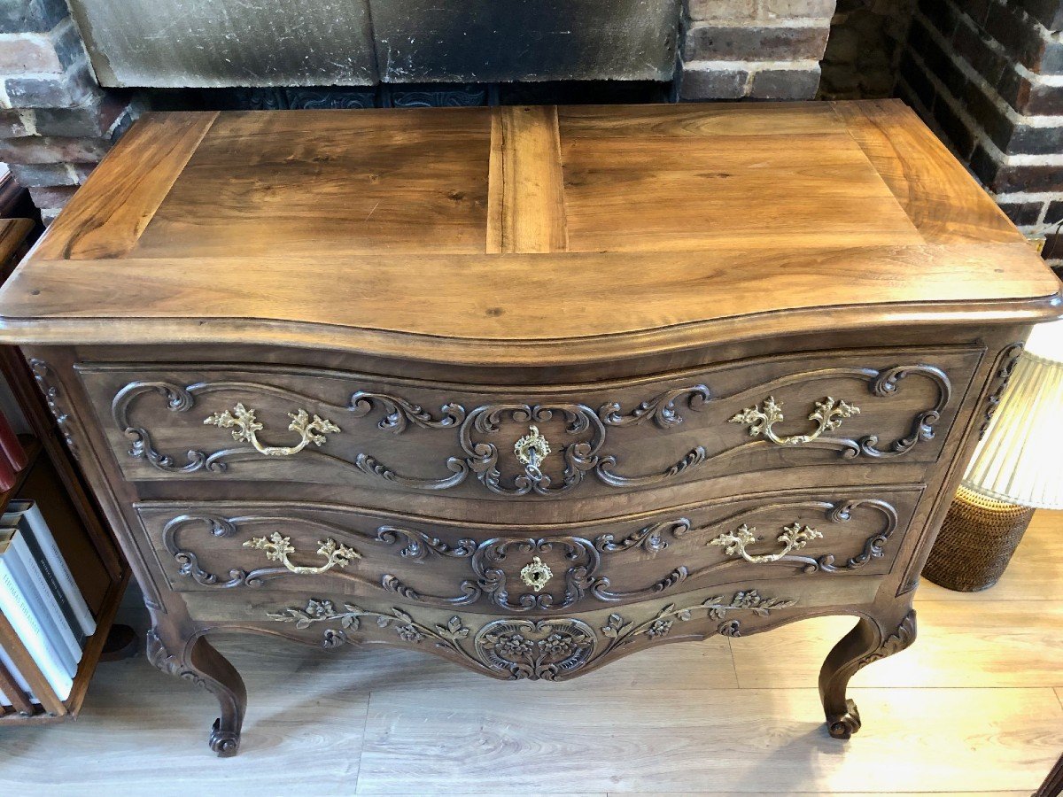 Commode Galbée En Noyer Blond Style Provence XVIIIe , Travail d'ébéniste Vers 1960-photo-2
