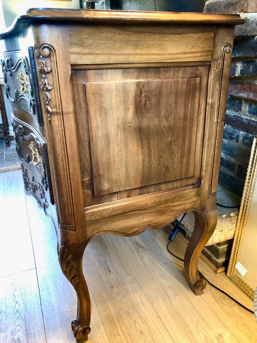 Commode Galbée En Noyer Blond Style Provence XVIIIe , Travail d'ébéniste Vers 1960-photo-6