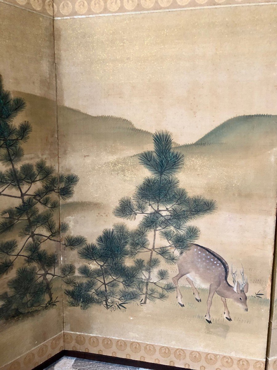 Japanese Byobu Screen With 6 Leaves, Decor Of Deer And Pines On A Gold Background, Early 20th Century -photo-4