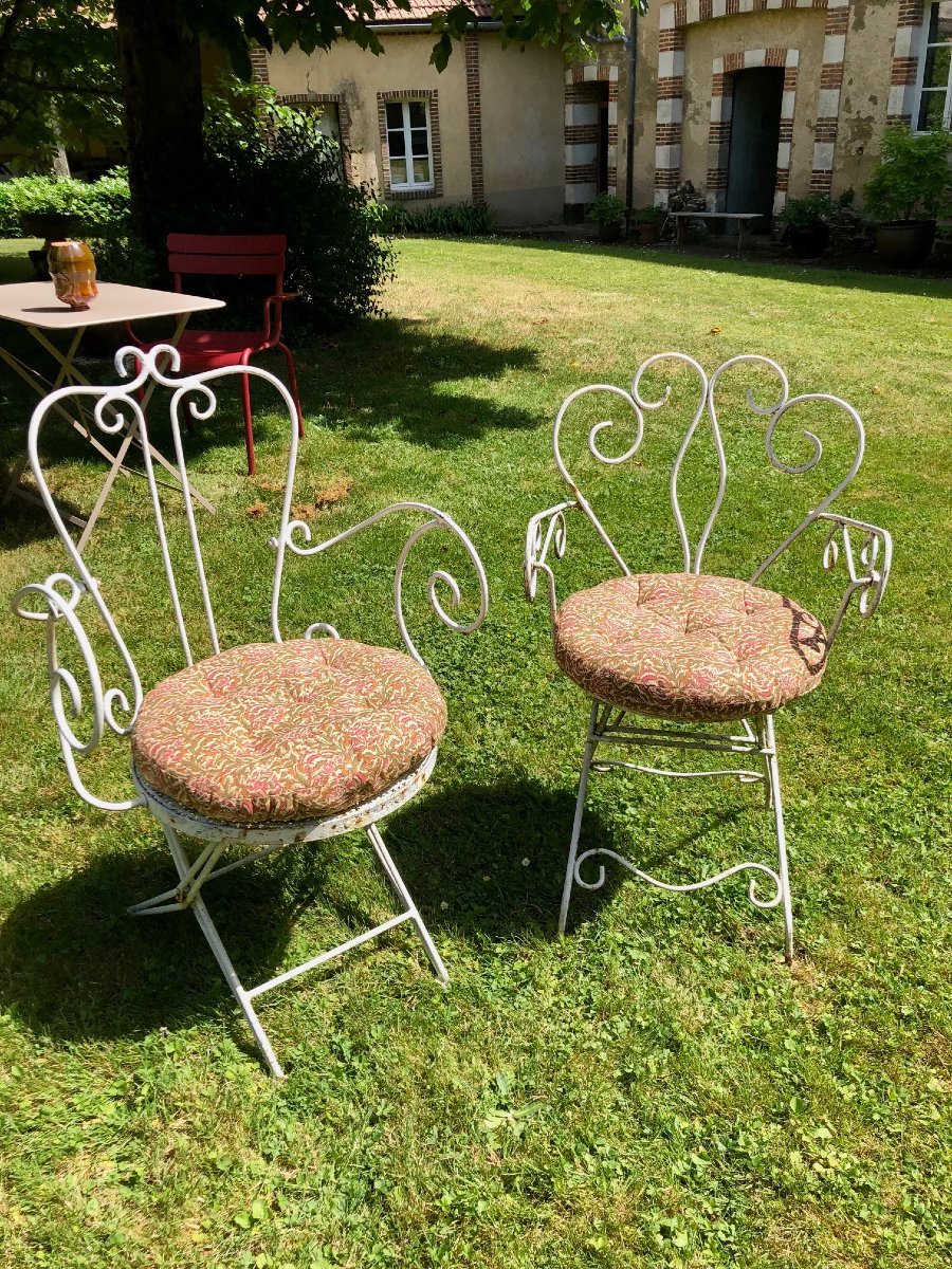fausse paire de fauteuils de jardin, fer forgé début XXe 