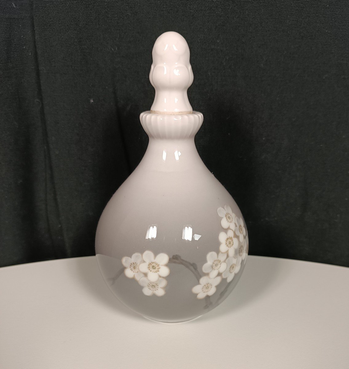 Bing & Grondhal Porcelain Bottle Early 20th Century-photo-2