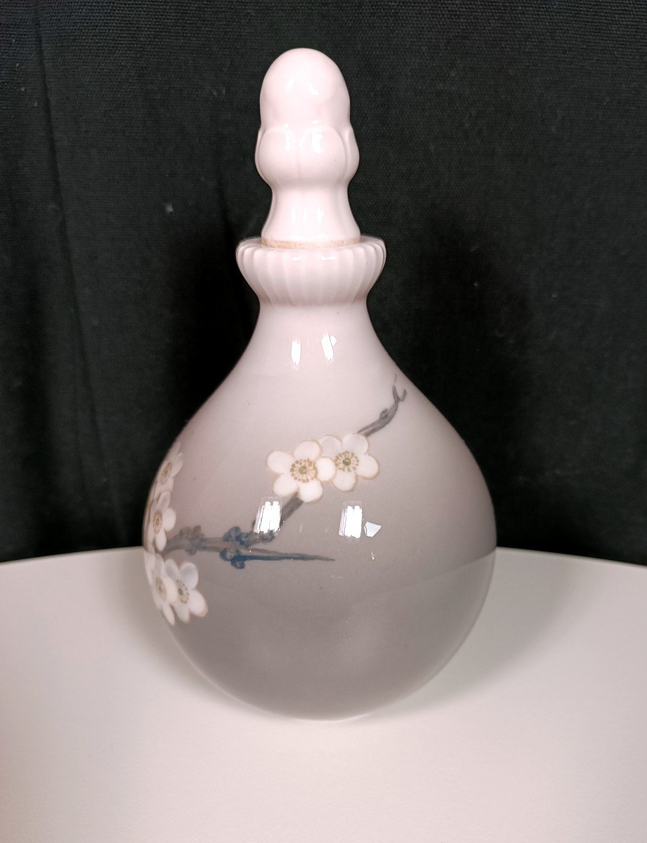 Bing & Grondhal Porcelain Bottle Early 20th Century-photo-3