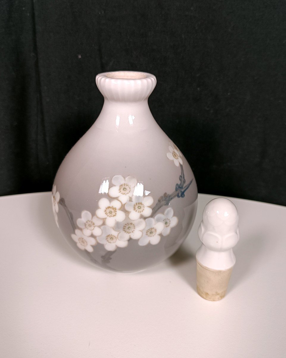 Bing & Grondhal Porcelain Bottle Early 20th Century-photo-1