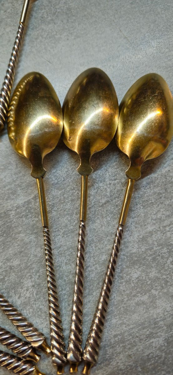 12 Small Silver-gilt Spoons-photo-2