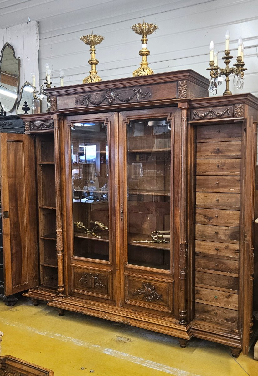 19th Century Walnut Bookcase-photo-2
