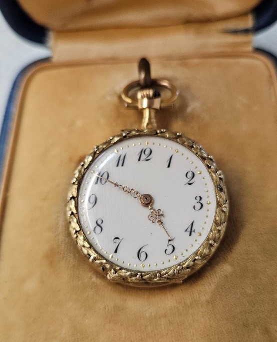 Lecoultre Gold Collar Watch-photo-2