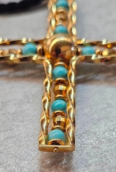 Pendentif croix  or 18 k-photo-3