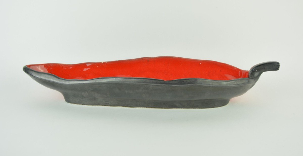 Cerenne, Long Red And Black Leaf-photo-2