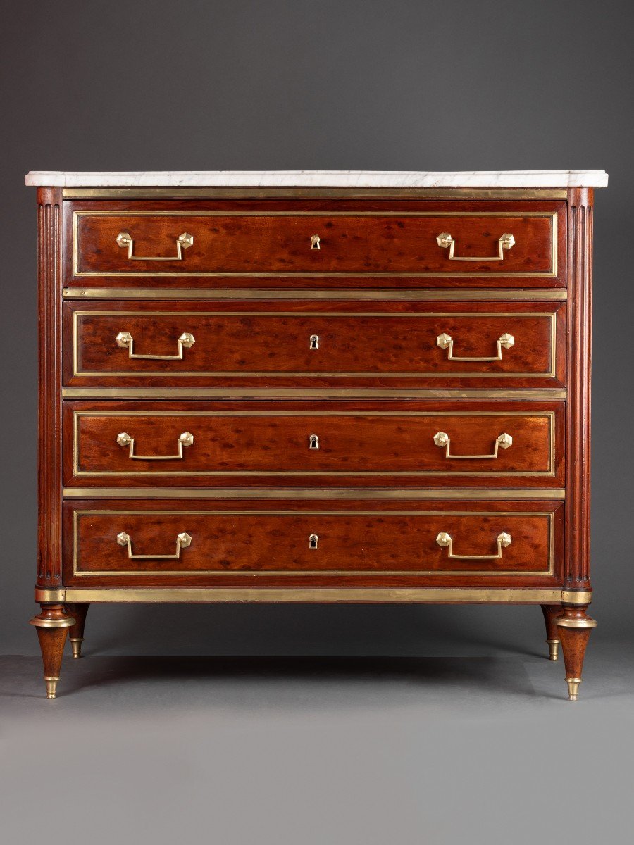 Commode With Four Rows Of Drawers-photo-2