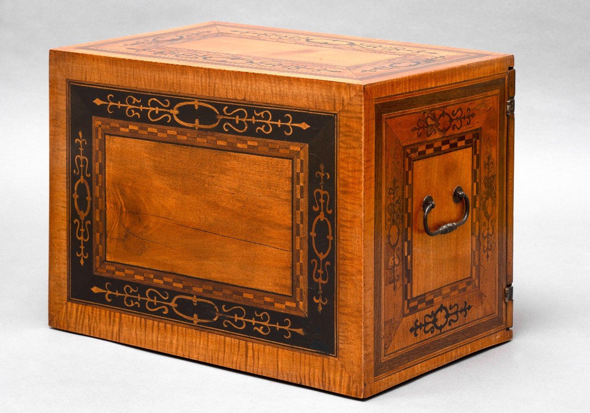 Cabinet De Table d'Augsbourg-photo-4