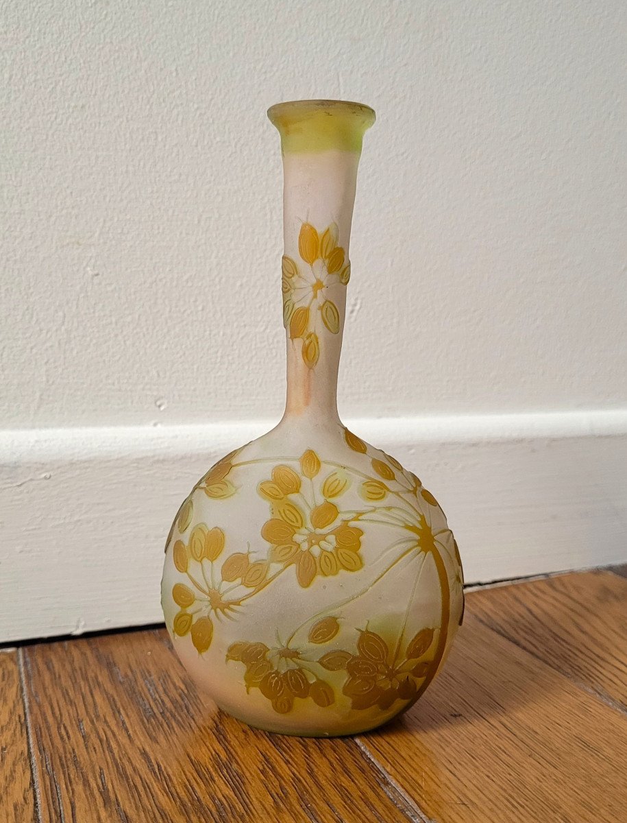 Gallé Soliflore Vase - Umbelliferae Decor - Signed