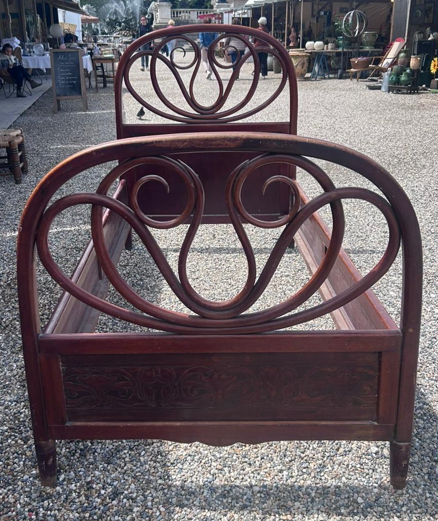 Pair Of Beds - Bentwood- J. J Kohn - C.1900