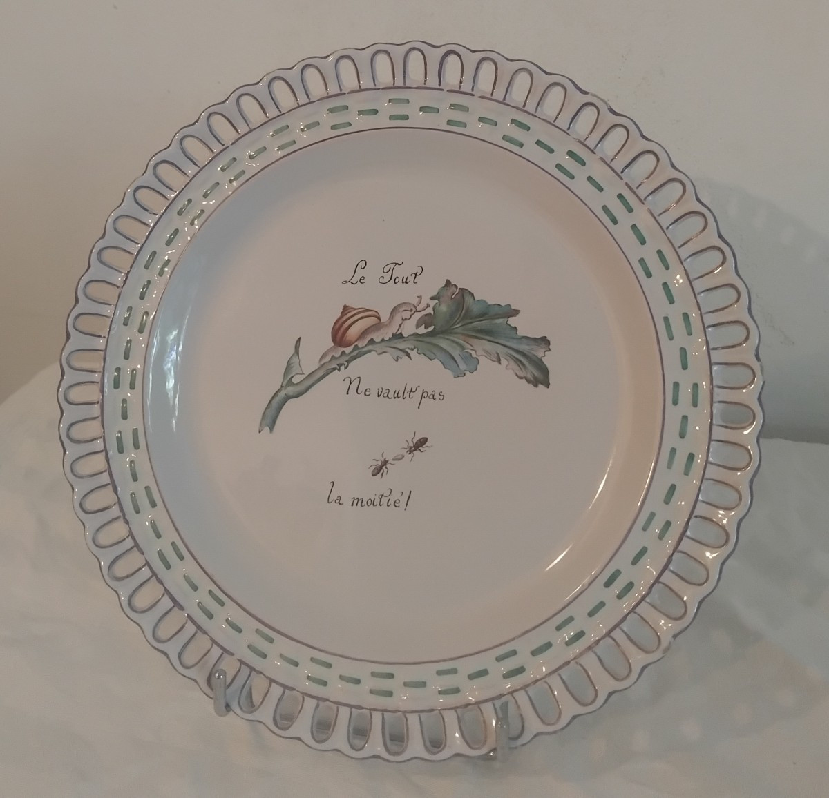 Assiette - Faïence stannifère - Emile Gallé - St Clément- v. 1870 