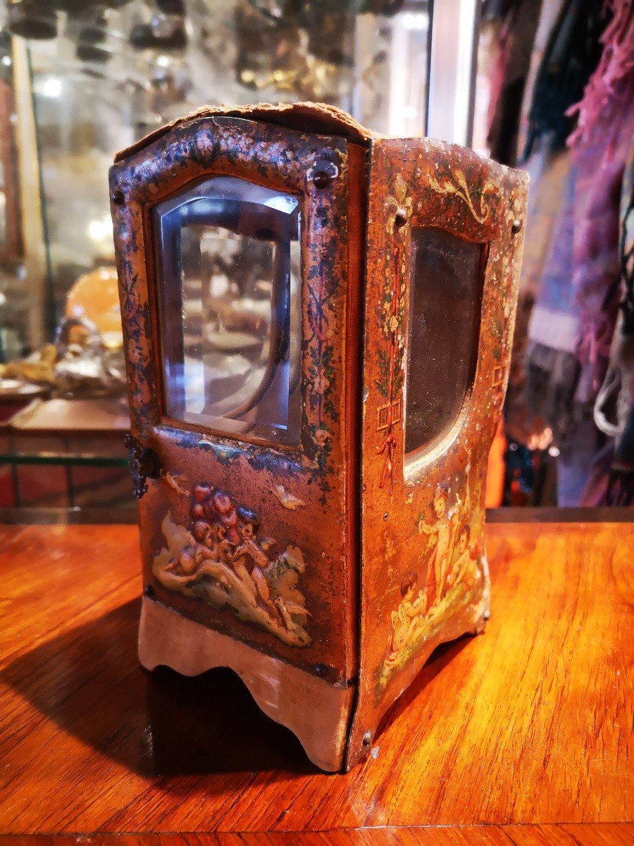 Carrier Chair - Watch Holder - Vernis Martin  - End XIX E S.