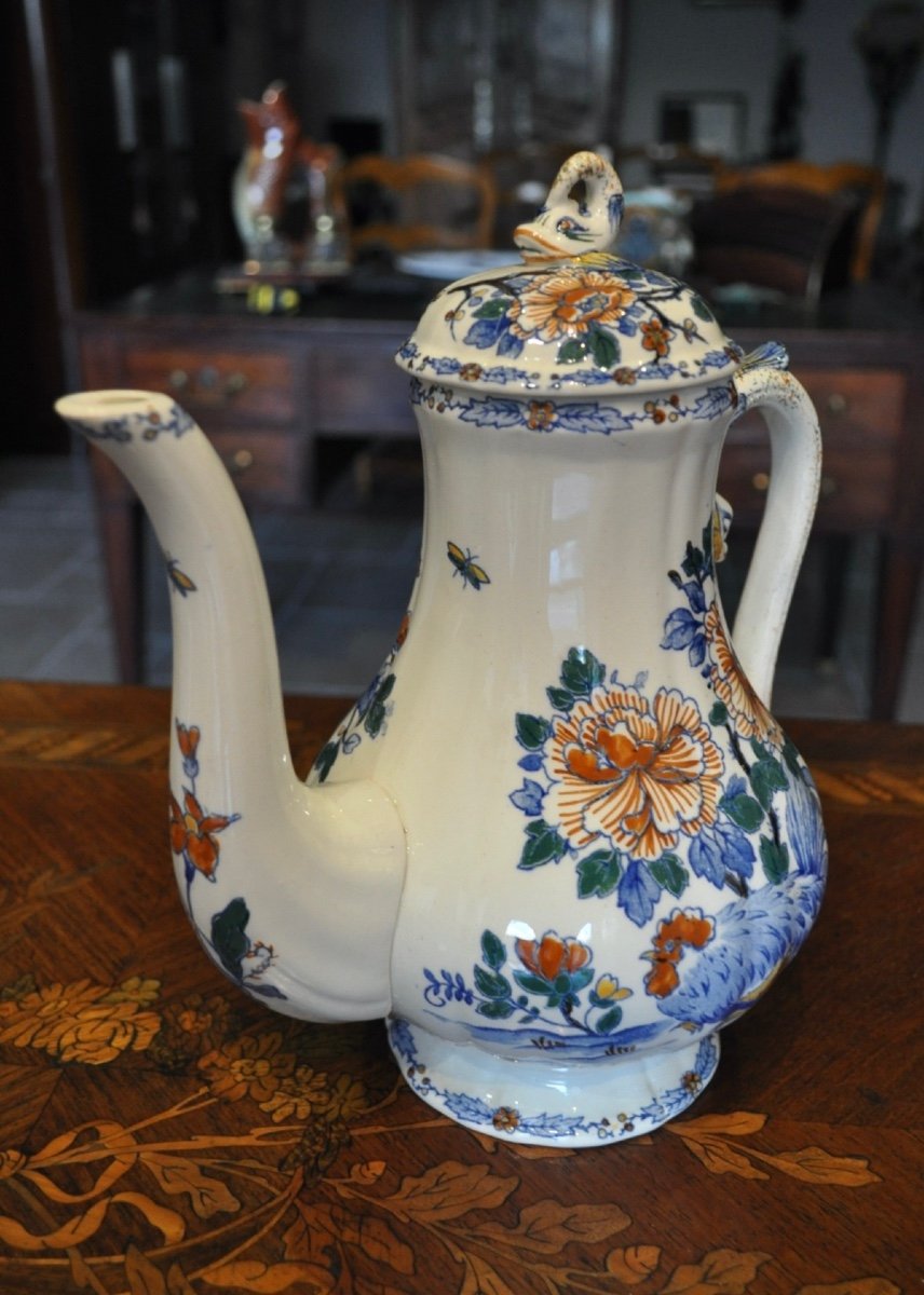 Coffee Pot Or Teapot And Milk Jug In Gien Earthenware Rooster And Peony Decor Coffee Tea Service-photo-4
