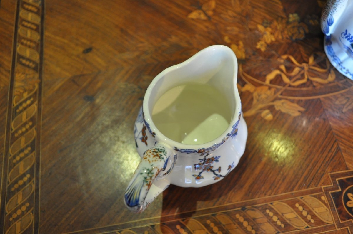 Coffee Pot Or Teapot And Milk Jug In Gien Earthenware Rooster And Peony Decor Coffee Tea Service-photo-2