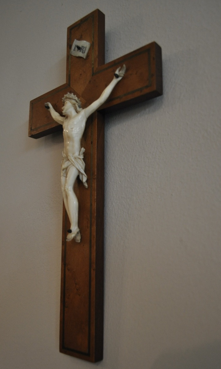 Christ en ivoire ancien époque 19ème objet religieux croix en bois et filet de laiton-photo-4
