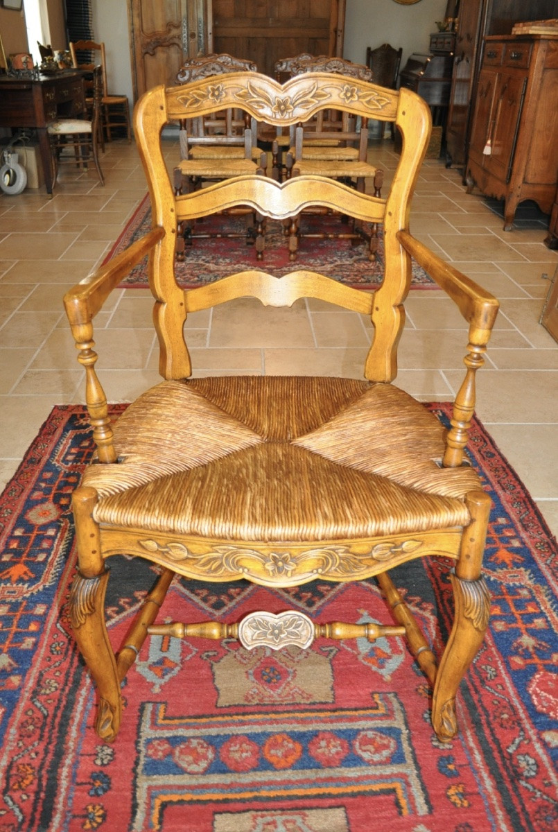 Antique Louis XV Provençal Walnut Living Room Pair Of 19th Century Radassier Straw Armchairs-photo-3