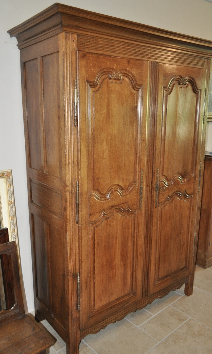 Armoire Louis XIV - Louis XV en chêne massif époque 18ème meuble ancien 2 portes-photo-4