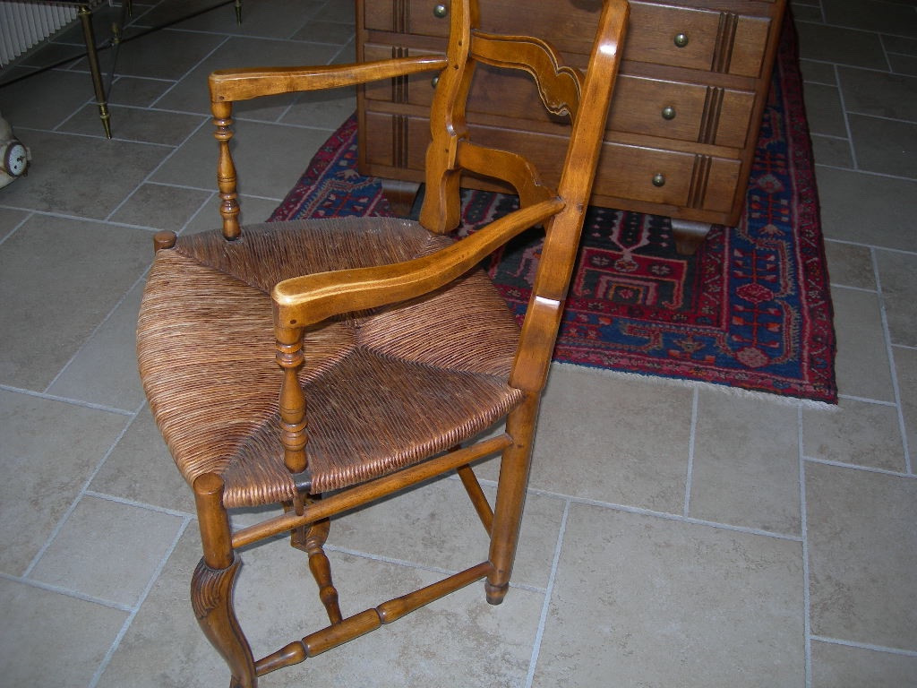 Pair Of Antique Carved Walnut Straw Armchairs From Provence, 19th Century-photo-3