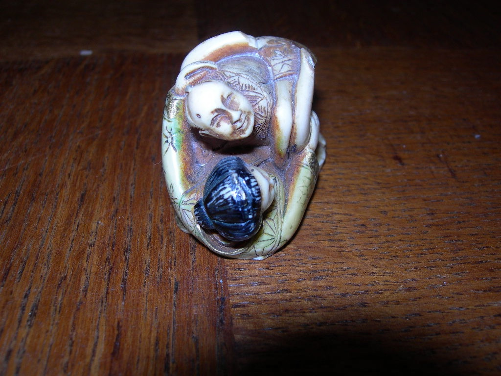 Erotic Polychrome Ivory Nétsuké Japan, Late 19th Or Early 20th Century Curiosity Item-photo-1