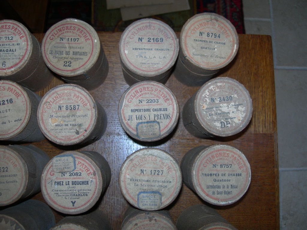 22 Small And 3 Large Wax Cylinders For Pathé Or Other Phonographs-photo-4