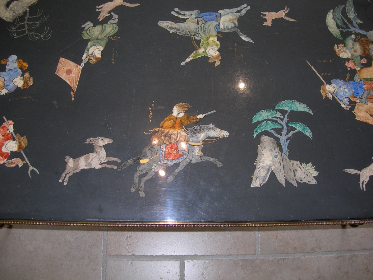 Table basse des années 50 - 60 en laiton et marbre à décor chinois maison Baguès ou Jansen-photo-2
