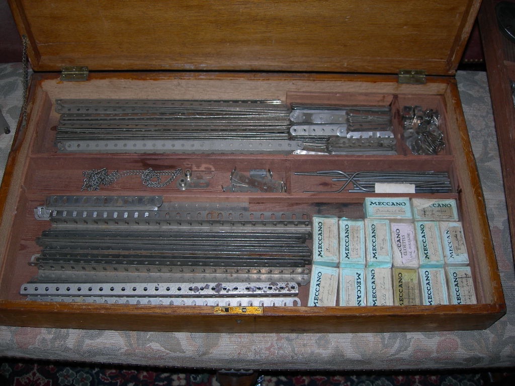 COFFRET DE MECCANO ANCIEN EN BOIS BOITE DE CHOIX N°6 PÉRIODE NICKELÉE VERS 1919 AVEC UN MOTEUR-photo-2