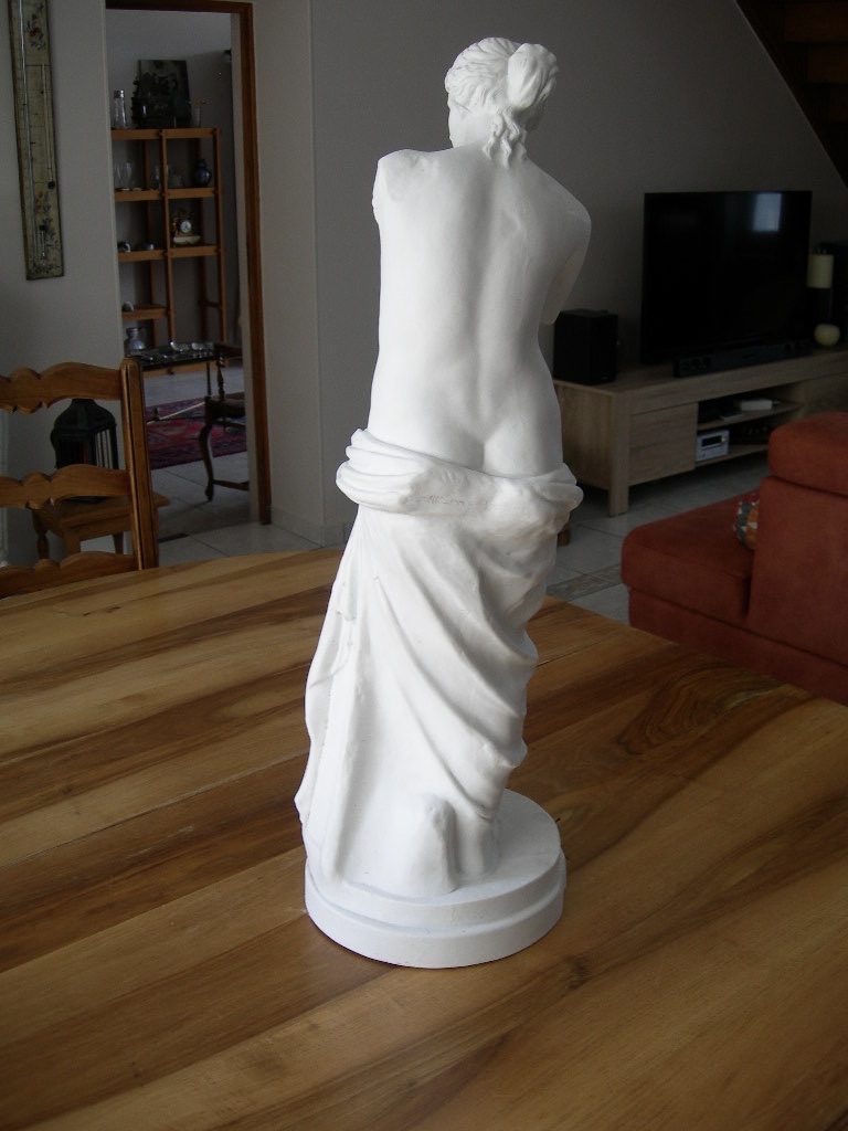 Grande statuette ou statue la Vénus de Milo en biscuit de porcelaine sculpture ancienne 73 cm-photo-4