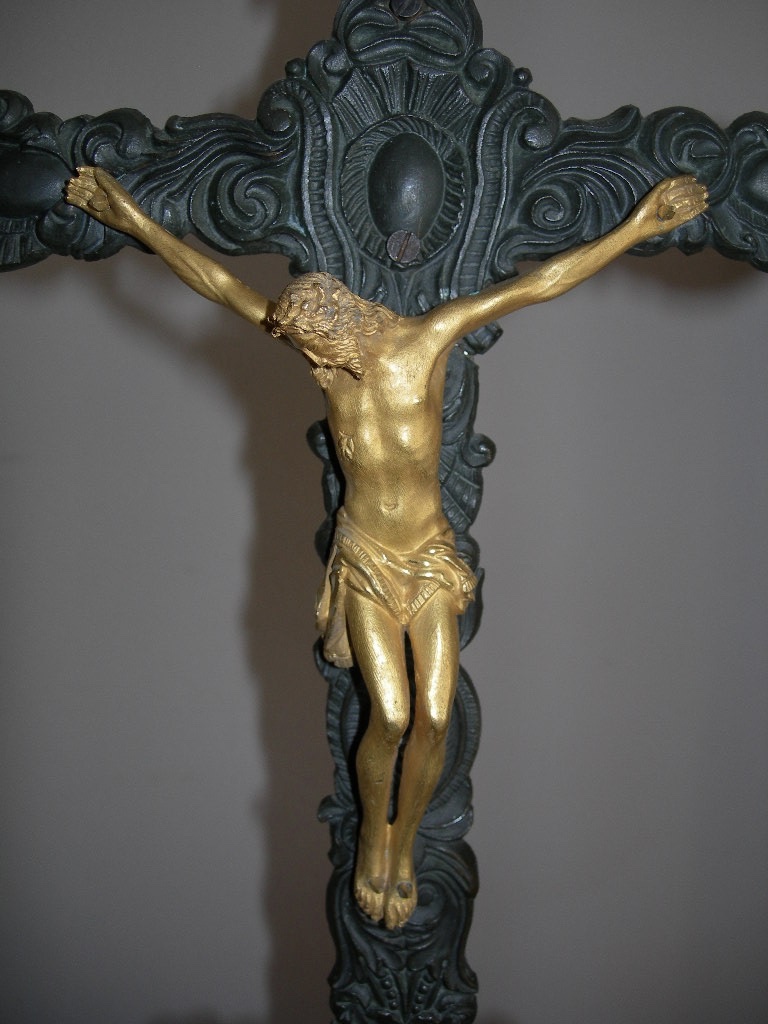 Antique Gilded And Patinated Bronze Crucifix From The Restoration Period; 19th-century Religious Art Object-photo-2