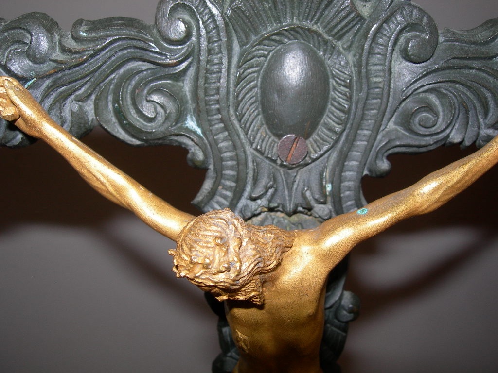 Antique Gilded And Patinated Bronze Crucifix From The Restoration Period; 19th-century Religious Art Object-photo-1