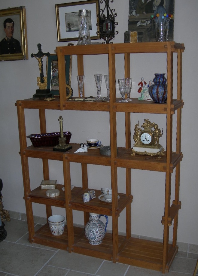 Etagère en pin design des années 60 - 70 style Pierre Gautier Delaye ou de la maison Regain