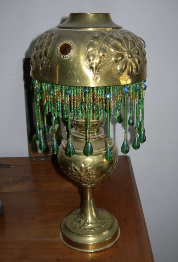 Parisian Art Nouveau-era Brass Kerosene Lamp, Circa 1900, With Cabochons And Pendants-photo-3