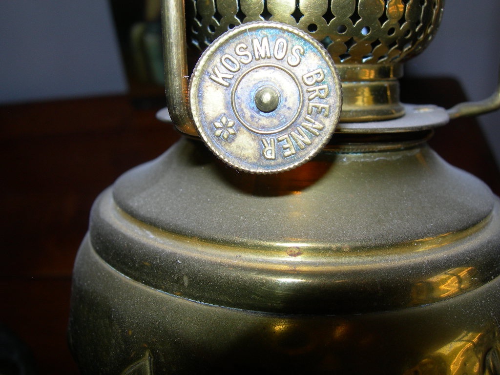 Parisian Art Nouveau-era Brass Kerosene Lamp, Circa 1900, With Cabochons And Pendants-photo-3