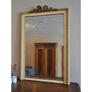 Large Louis XVI Style Mirror In Lacquered And Gilded Wood And Stucco, 19th Napoleon III Period Ice