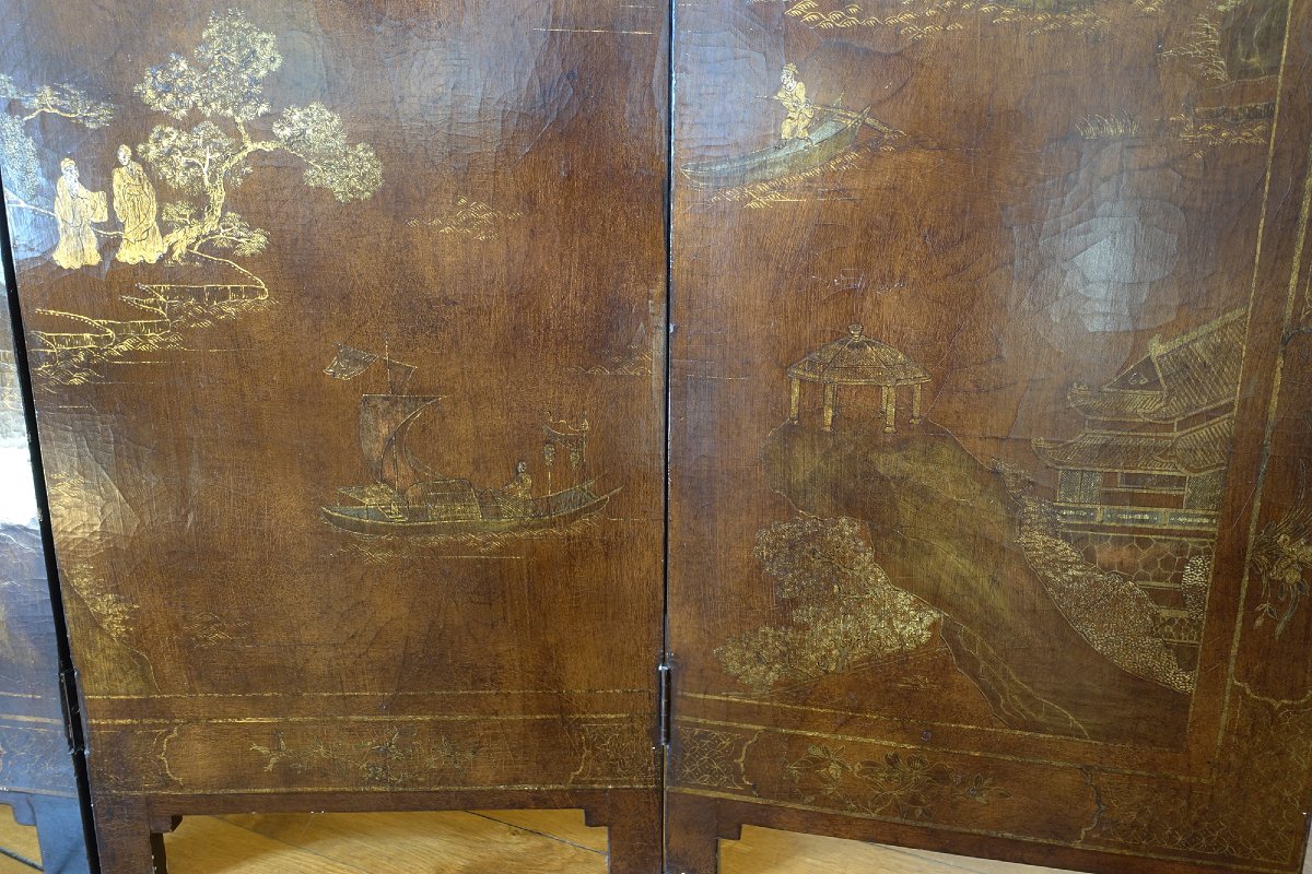 Four-panel Chinese Lacquer Screen With A Patinated Brown Background, Early 20th Century-photo-2