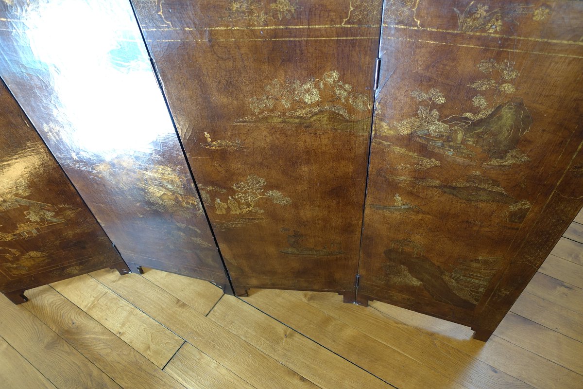 Four-panel Chinese Lacquer Screen With A Patinated Brown Background, Early 20th Century-photo-3