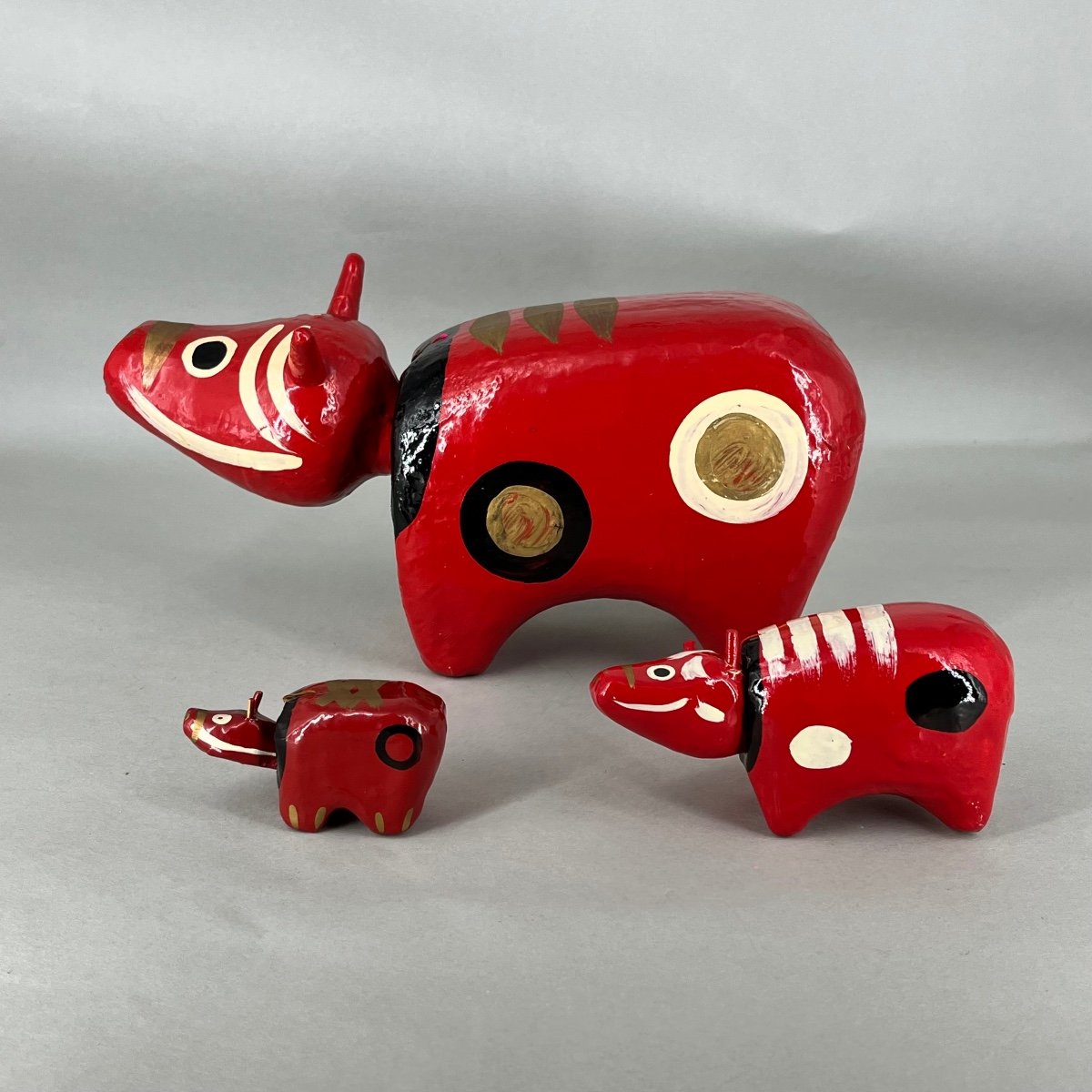 Akabeko, Traditional Japanese Papier Mache Toys - Japan-photo-3