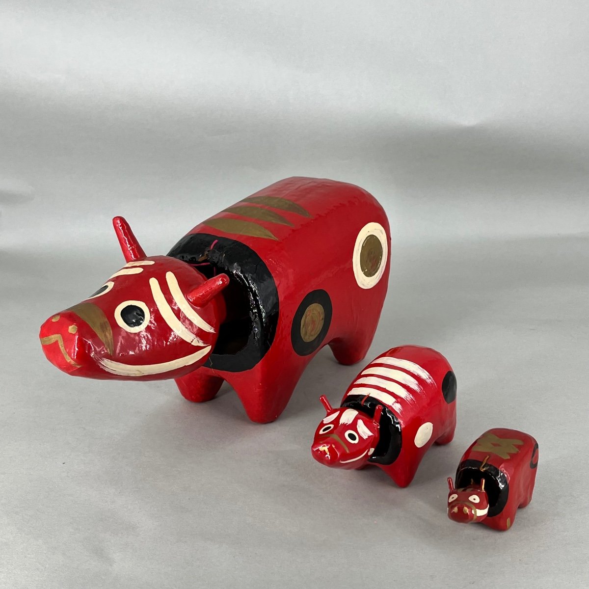 Akabeko, Traditional Japanese Papier Mache Toys - Japan-photo-6