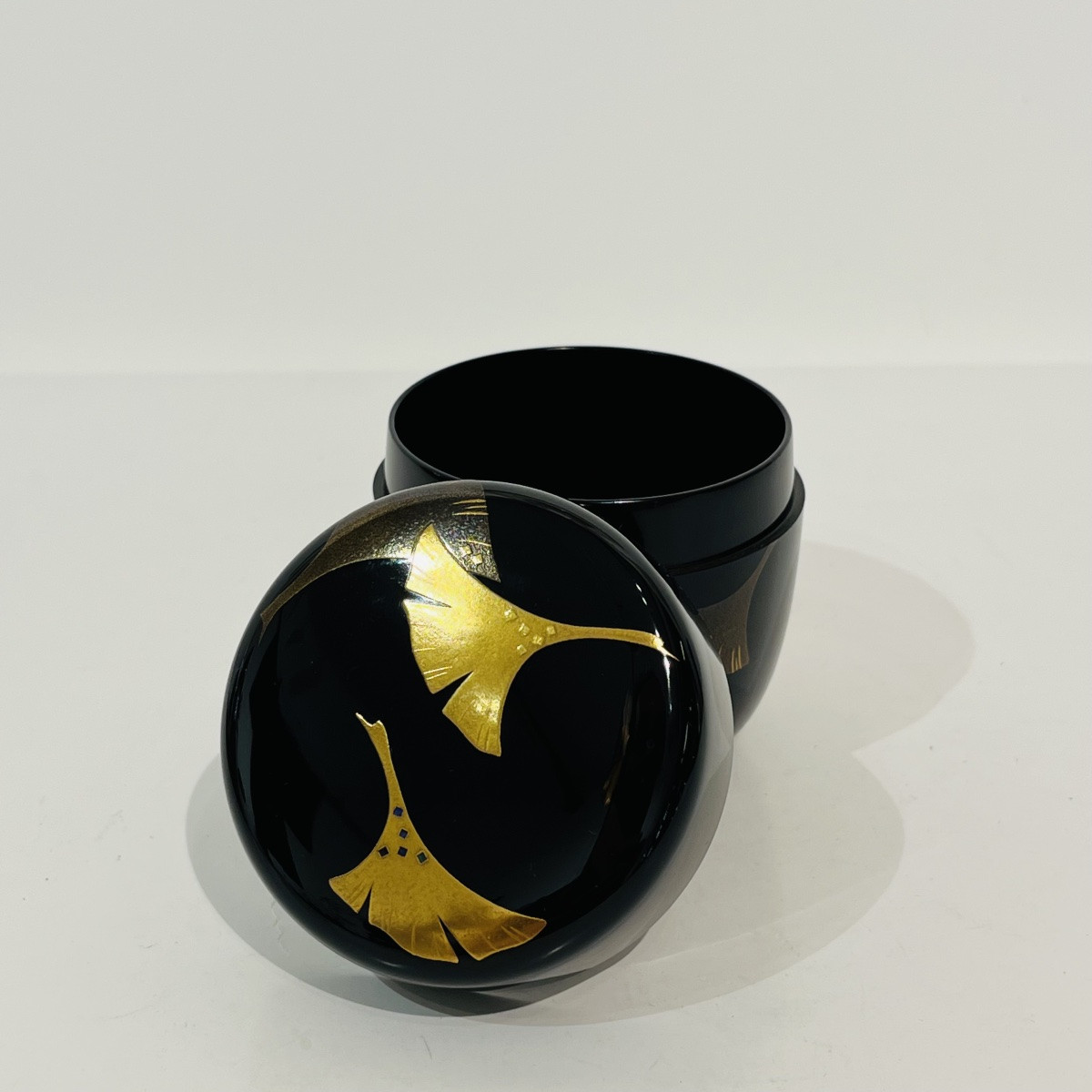 Natsume Japanese Ginko Lacquered Tea Box - Japan-photo-2