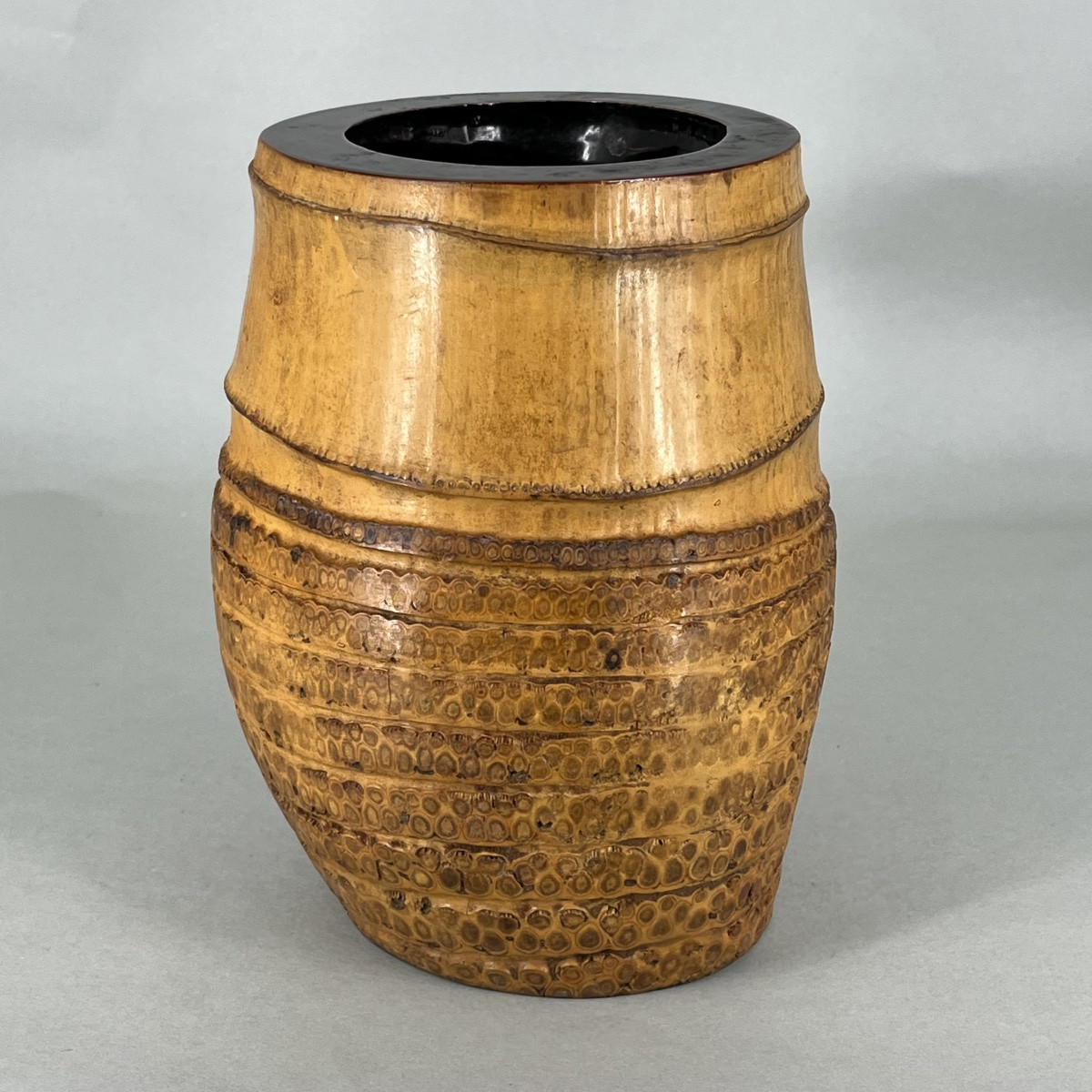 Japanese Lacquered Bamboo Rizome Vase - Japan-photo-1