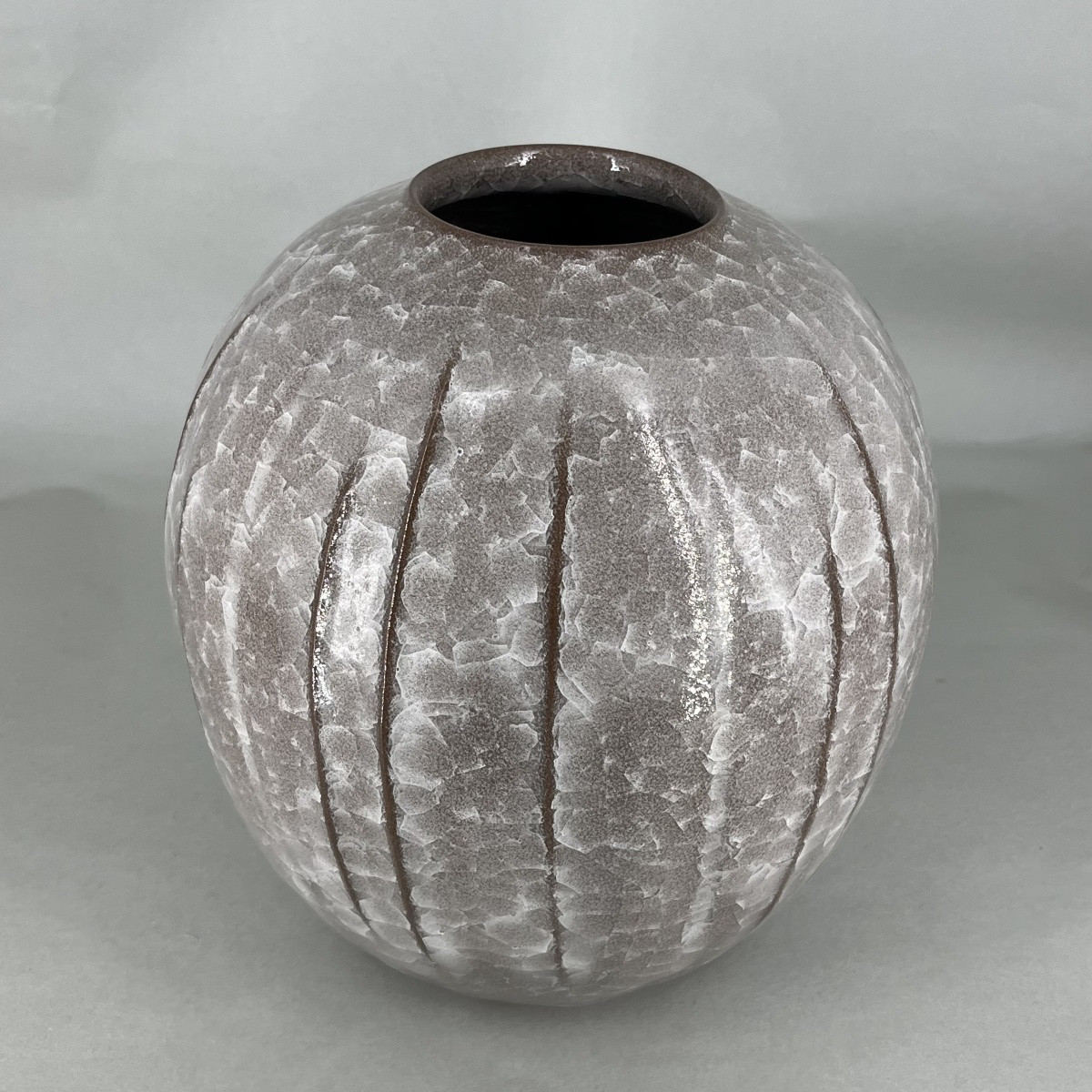 Japanese Ceramic Vase In Goungama Style - Japan-photo-3
