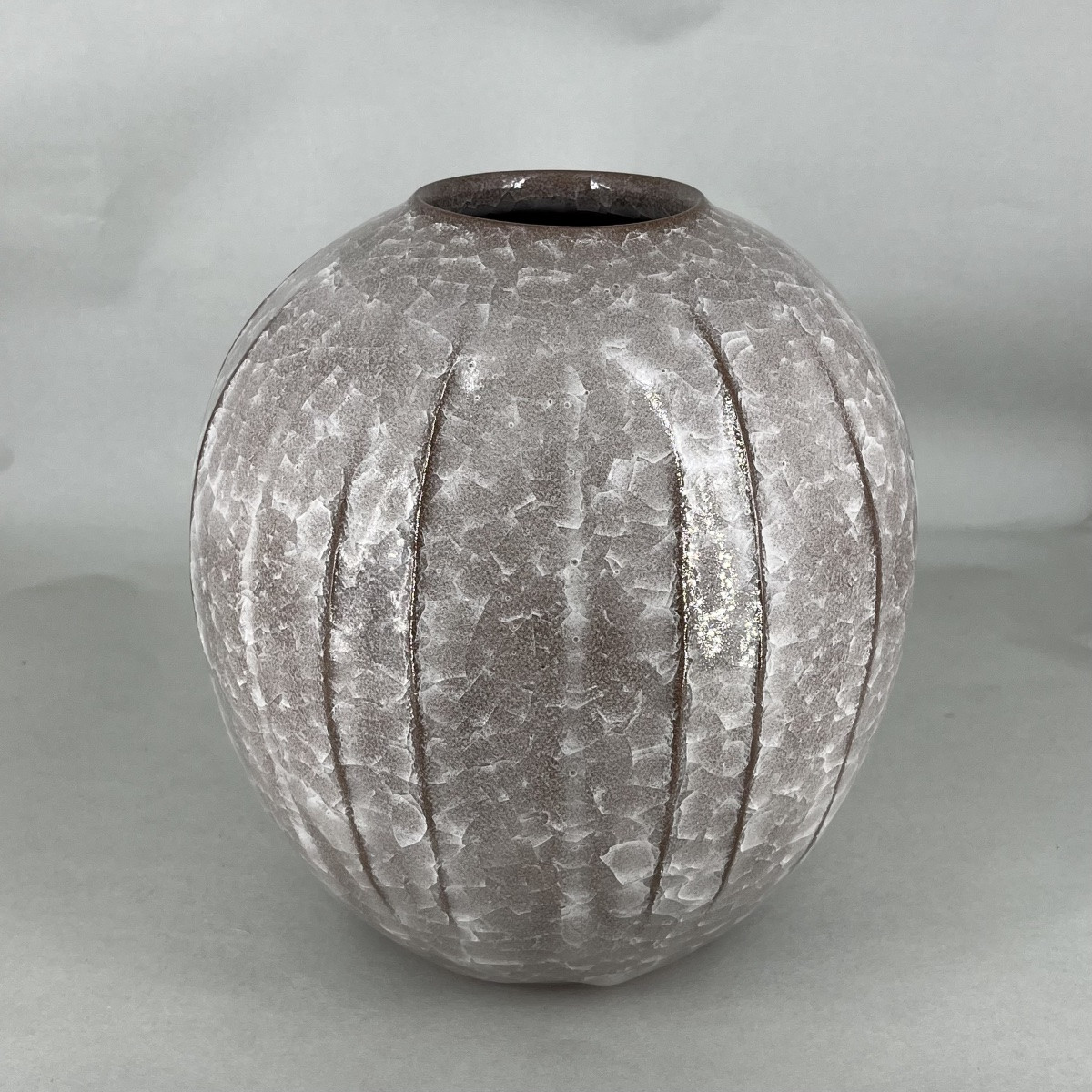 Japanese Ceramic Vase In Goungama Style - Japan-photo-4
